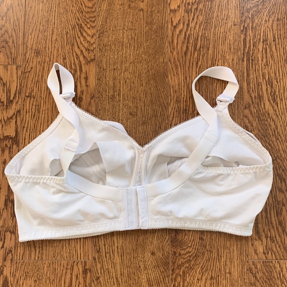 Playtex White Nursing Bra - Picture 2 of 4